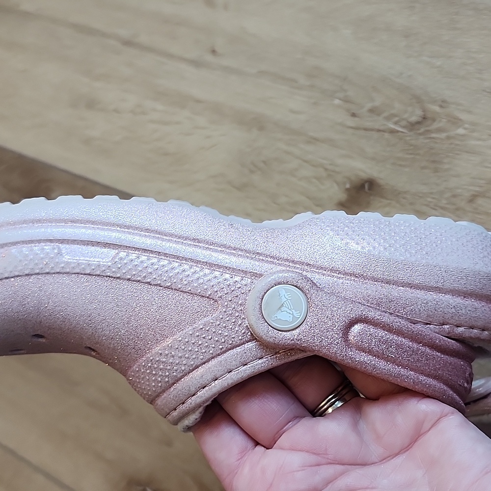Pink Fur Lined Crocs, J3 - Picture 8 of 9